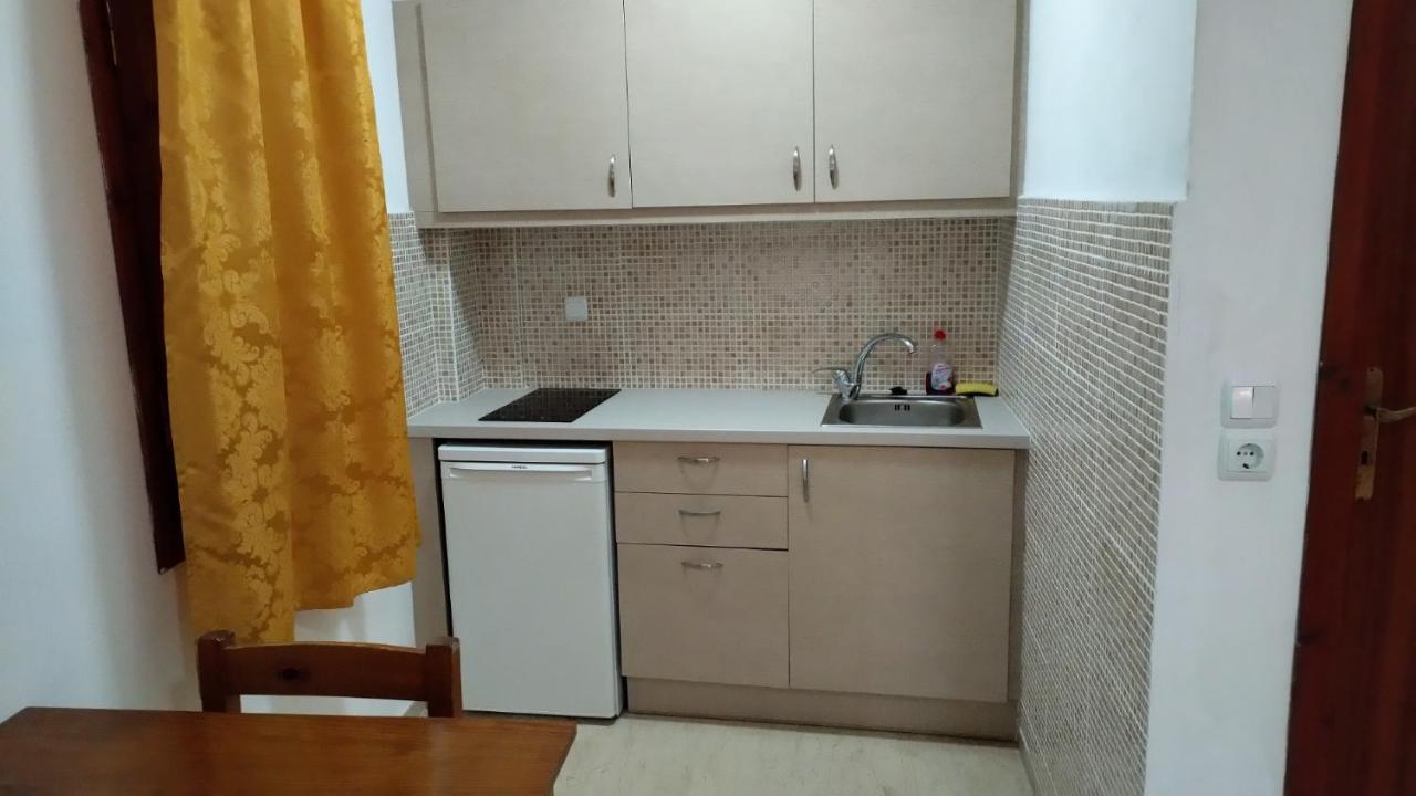 Koula Apartments Сталида Экстерьер фото