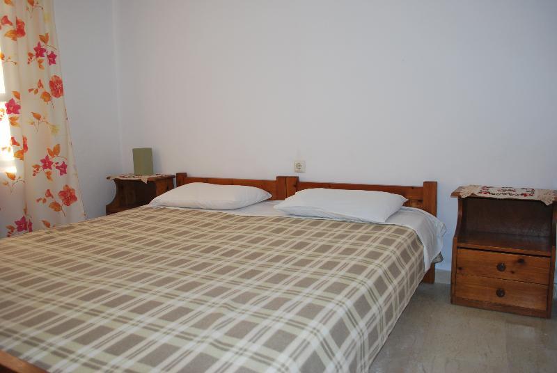 Koula Apartments Сталида Экстерьер фото